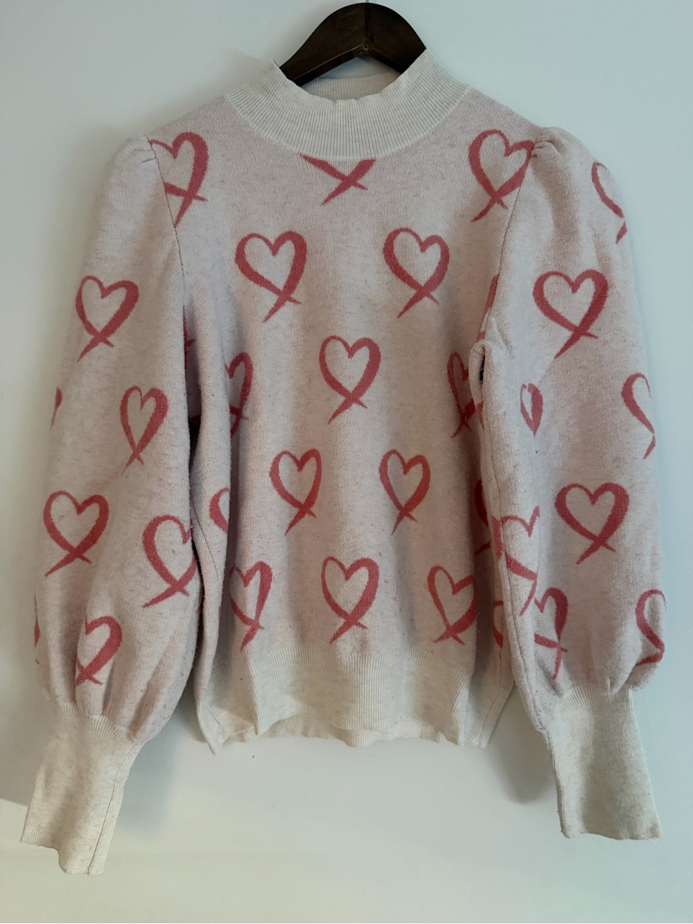 RW&CO. Pink Heart-Print Puff Sleeve Sweater